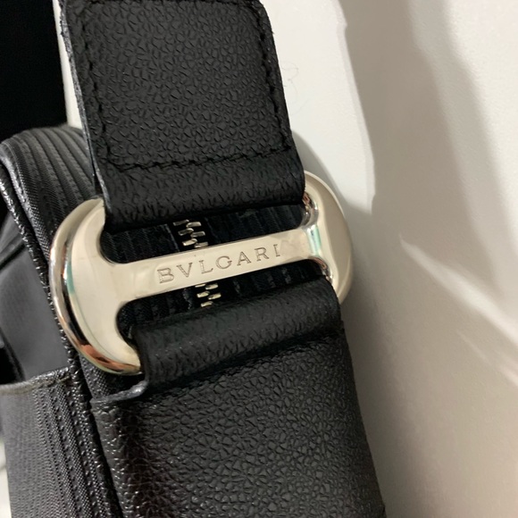 Bvlgari small hand bag. Man or woman. - Picture 1 of 7